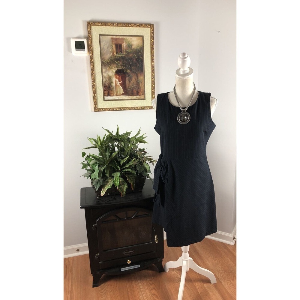 SFW Suitable For Work Women Dress Black Medium Sleeveless Wrap Open Zipper Back‎